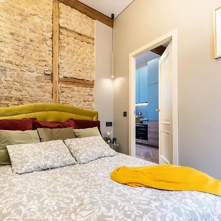 公寓 Charming Next To The Church Of St Anne By Reside Baltic *